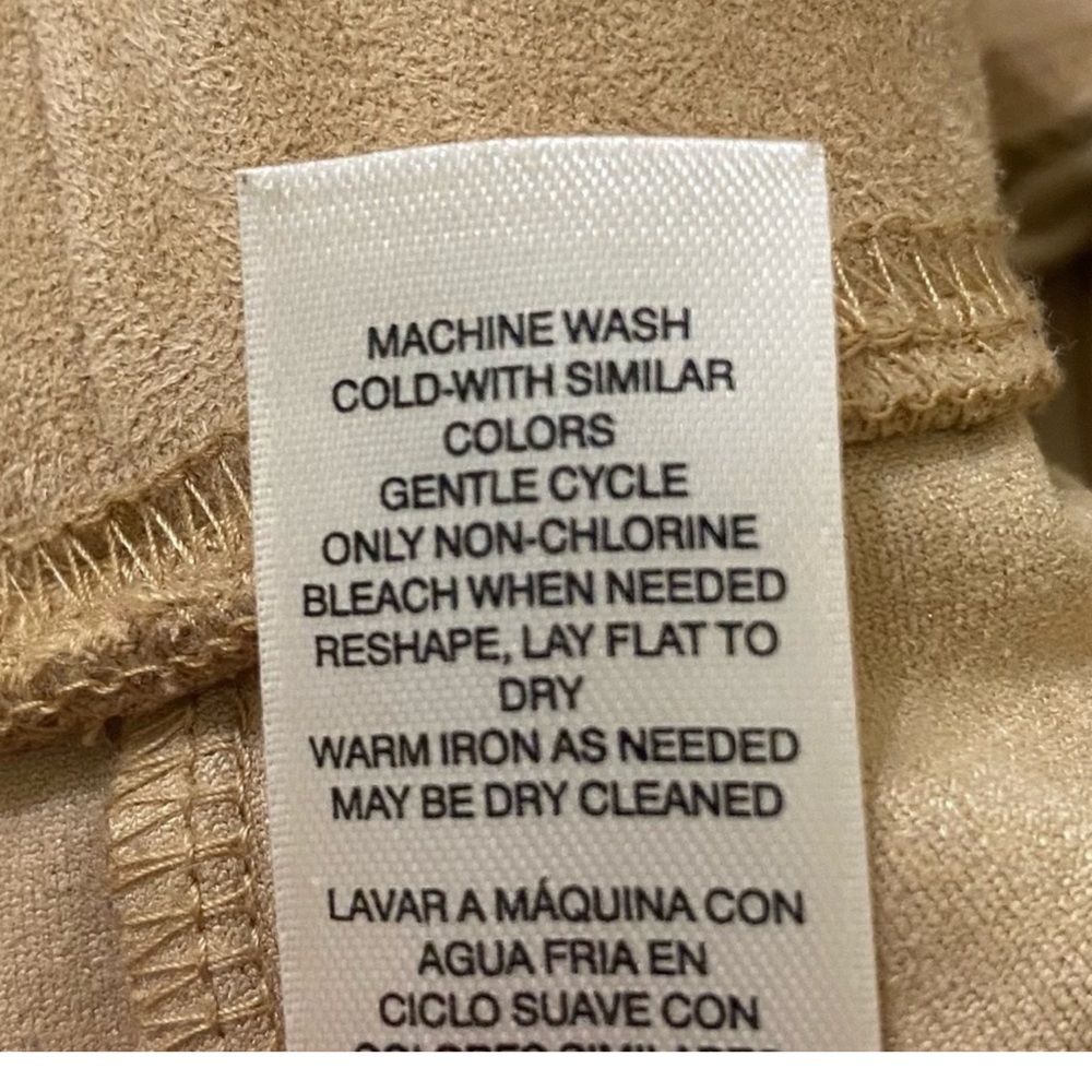 Chico's beige faux suede pull on pant. Style is the Trisha. Size Chicos 3 xl/16 - Picture 8 of 9